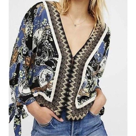 Free People Tops - Free People Catch Me If You Can Top Size XS